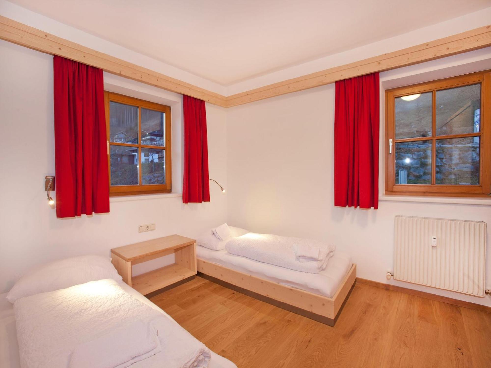 Apartment In Wald Im Pinzgau With Swimming Pool And Views Exterior photo
