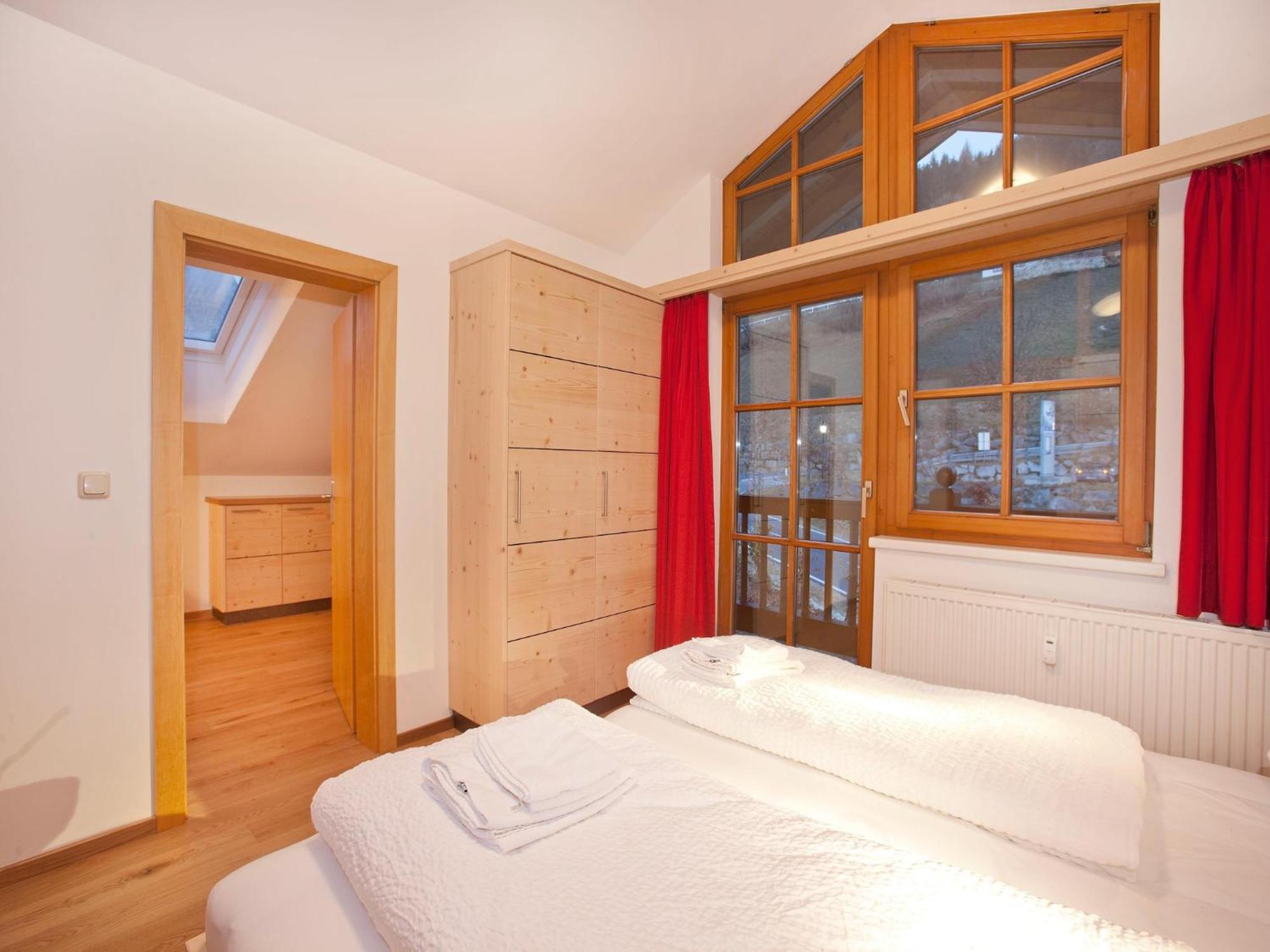 Apartment In Wald Im Pinzgau With Swimming Pool And Views Exterior photo